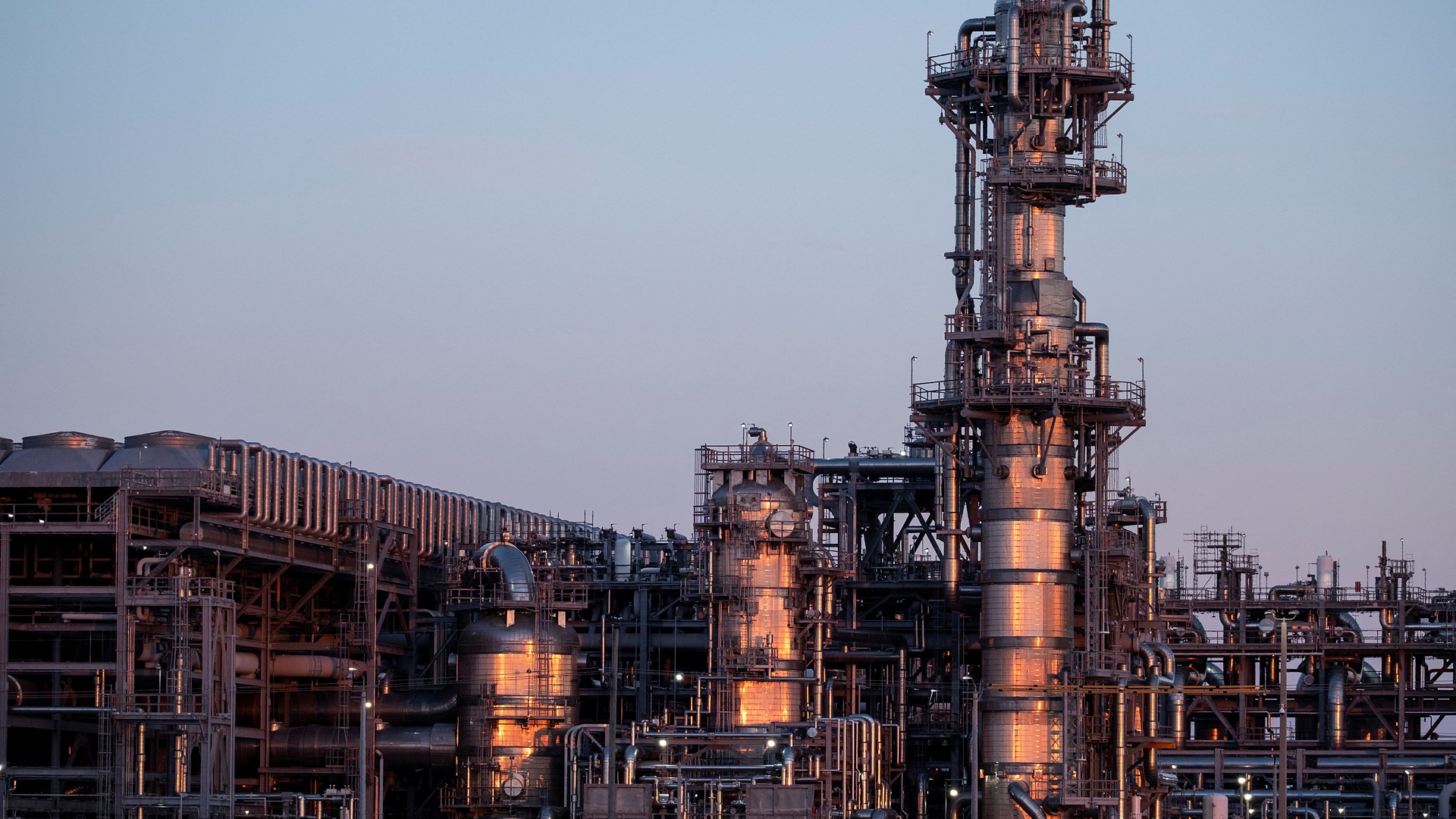 The Gulf Flare-Up: Why Europe's Economy is Catching a Cold